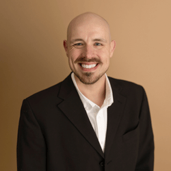 Eric Claburn headshot